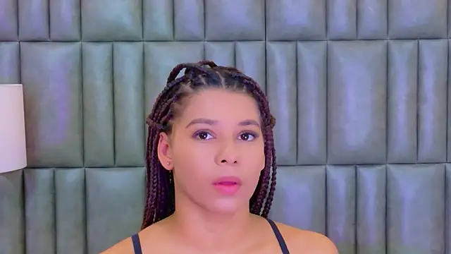 TiaraRosse online show from February 5, 4:06 am