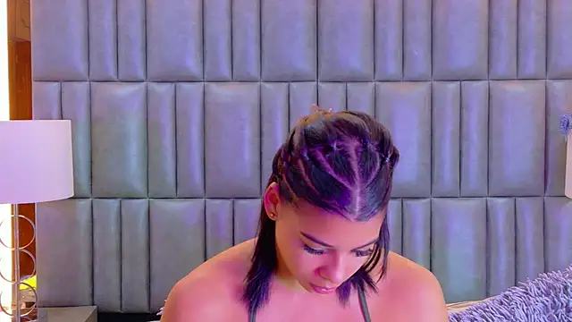 TiaraRosse online show from April 29, 12:09 pm
