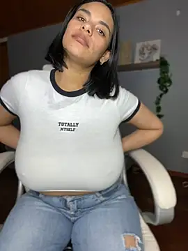 Isabella boobd online show from January 3, 7:29 pm