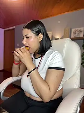 Isabella boobd online show from January 11, 1:32 pm