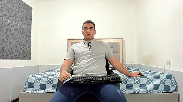 simookeler online show from January 8, 11:12 am