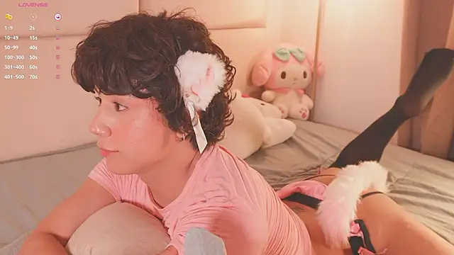 SweetHanson online show from March 4, 7:42 pm