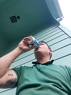 Bigtater1999 online show from March 9, 9:08 pm