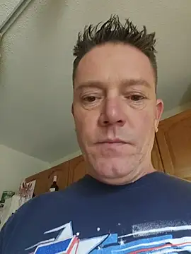Bigtater1999 online show from April 26, 8:17 pm