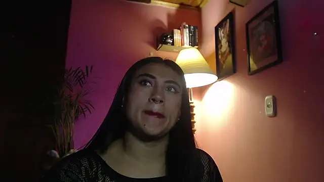 Snapshot of bunnyemilyrose36 chatting on December 23, 7:50 am bunnyemilyrose36 online show from December 23, 7:50 am