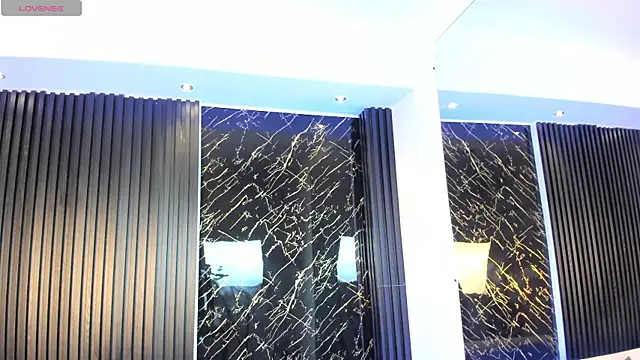 Aaron Scoot online show from December 20, 2:46 pm