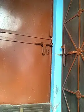 Snapshot of Vampire_xoxo chatting on December 26, 7:56 am Vampire xoxo online show from December 26, 7:56 am