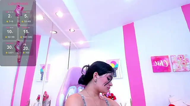 scarlette 15  online show from February 18, 10:38 am