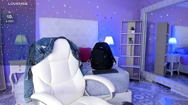 scarlette 15  online show from September 9, 3:06 am