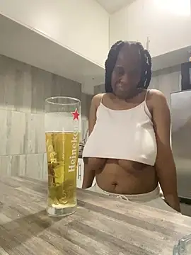 Snapshot of Wettitiesxxx chatting on May 28, 7:22 pm Wettitiesxxx online show from May 28, 7:22 pm