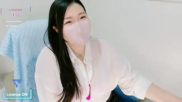 yukinko o  online show from June 12, 1:48 am
