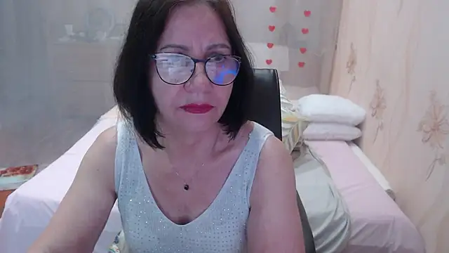Snapshot of OlgaHottie chatting on October 15, 11:16 pm OlgaHottie online show from October 15, 11:16 pm