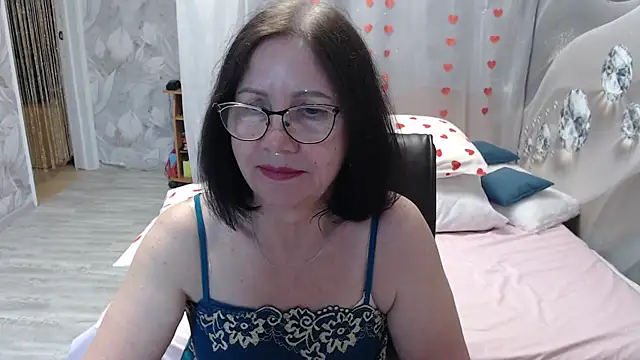 OlgaHottie online show from May 15, 11:45 pm