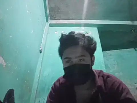 Snapshot of scoozeme chatting on January 19, 2:59 pm scoozeme online show from January 19, 2:59 pm