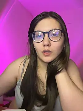 Prudie Gabriella online show from September 27, 2:55 pm