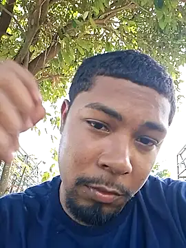 Snapshot of Pr3To021 chatting on September 18, 4:09 pm Pr3To021 online show from September 18, 4:09 pm