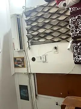 John desihunk online show from November 28, 5:48 pm