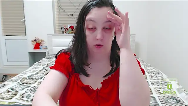 Snapshot of cute_and_hot chatting on January 12, 3:25 pm cute and hot online show from January 12, 3:25 pm