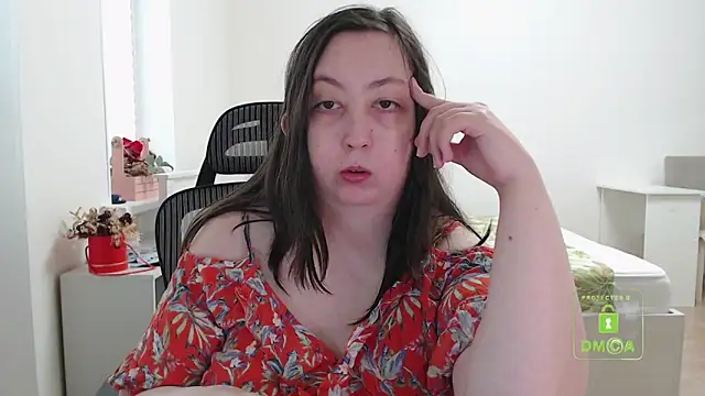 Snapshot of cute_and_hot chatting on March 10, 10:04 am cute and hot online show from March 10, 10:04 am