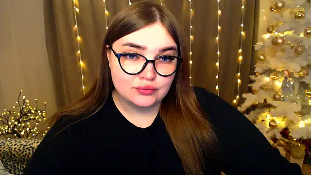 Emaaa ua online show from December 2, 8:19 am