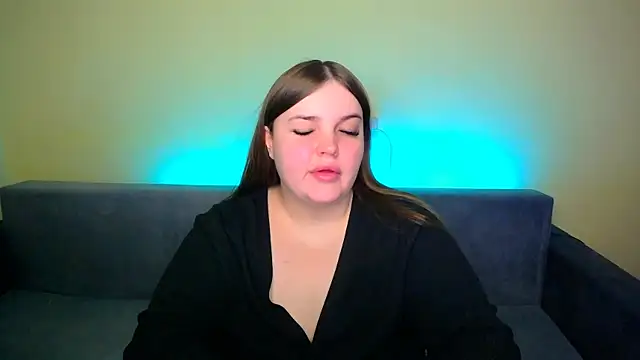 Emaaa ua online show from February 2, 5:21 am