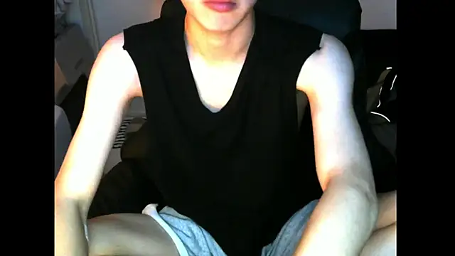 Snapshot of Ray175oo chatting on November 3, 4:30 pm Ray175oo online show from November 3, 4:30 pm