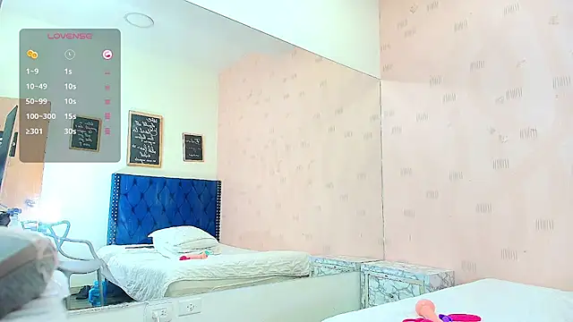 hotlatinateacher online show from January 31, 10:10 pm