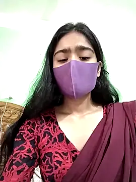 Snapshot of Arisha- chatting on May 14, 5:36 am Arisha- online show from May 14, 5:36 am