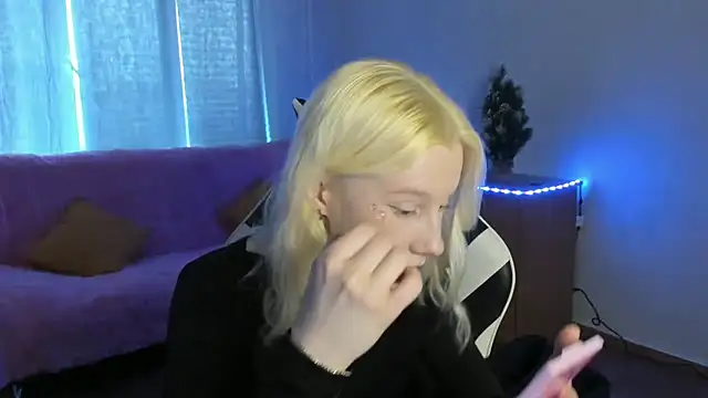 EnigmaSee online show from January 8, 9:00 am