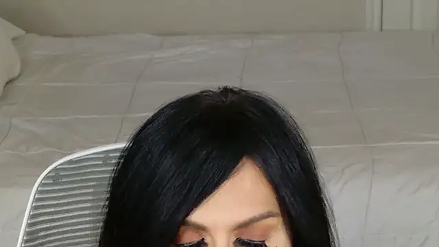 xprettysmilex online show from January 14, 9:52 pm