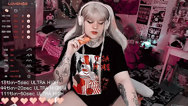 noori  hope online show from December 15, 9:19 pm