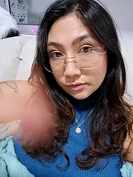 Mia Ruiz online show from November 9, 3:16 am