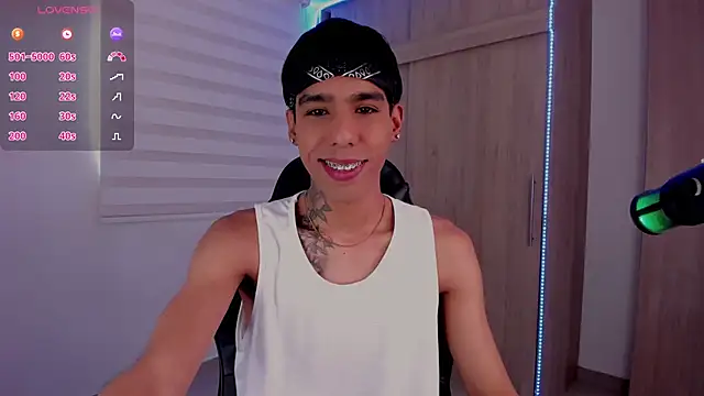 aldrinwhite online show from January 26, 2:08 pm