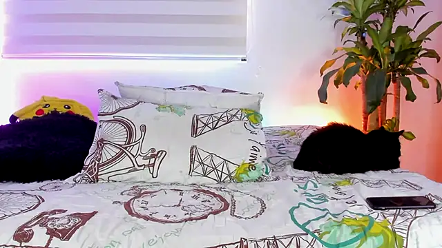 aldrinwhite online show from September 26, 2:10 pm