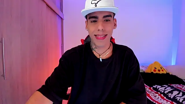 aldrinwhite online show from February 16, 5:31 pm