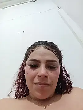 Mommy-Hot online show from April 22, 3:31 am