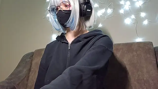 DanaWard online show from September 15, 8:42 pm