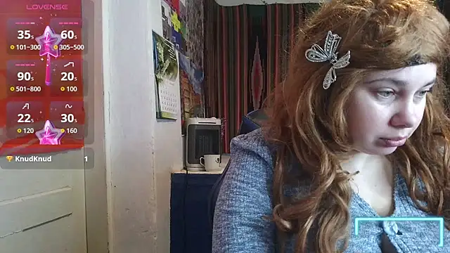Snapshot of Cora_Maro chatting on May 4, 10:33 am Cora Maro online show from May 4, 10:33 am
