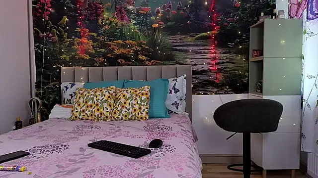 MadameDeFeu online show from January 6, 7:20 am