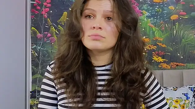 MadameDeFeu online show from March 4, 8:35 am