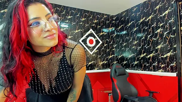 Snapshot of TAFITASLAVE chatting on February 19, 9:28 am TAFITASLAVE online show from February 19, 9:28 am