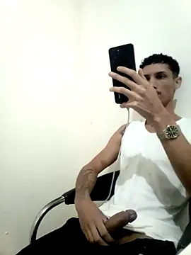 Snapshot of doomk10 chatting on July 25, 12:25 pm doomk10 online show from July 25, 12:25 pm