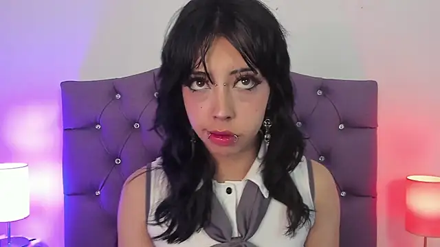 Nyx nayla online show from January 20, 6:53 am