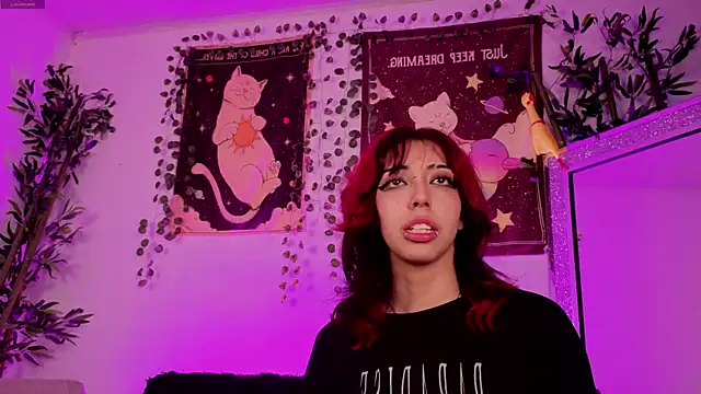 Nyx nayla online show from November 26, 6:14 am