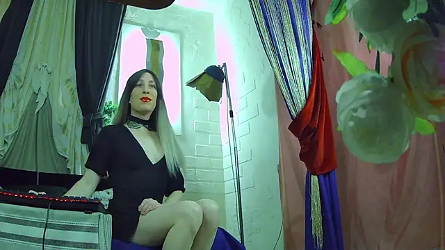 Mary Loon online show from November 27, 1:13 pm