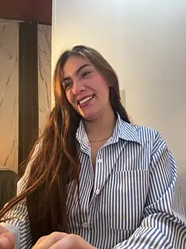 emmily d online show from May 1, 3:00 am