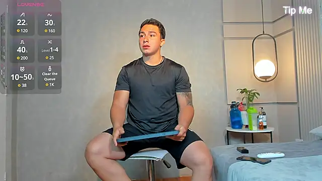 Ryan Hunt online show from January 13, 12:45 pm