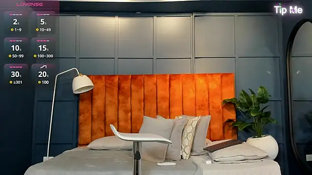 Ryan Hunt online show from February 8, 3:53 pm