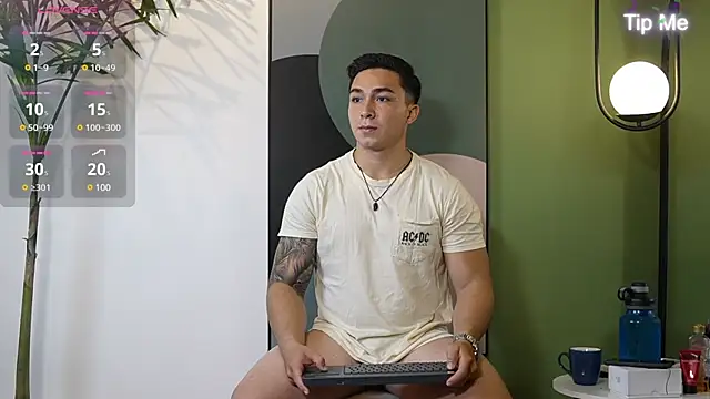 Ryan Hunt online show from February 14, 11:42 am