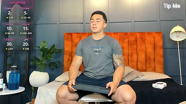 Ryan Hunt online show from March 18, 10:46 am